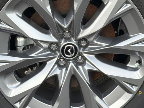 New 2026 MAZDA CX-90 3.3 Turbo w/ Preferred Package AWD/4WD image 4