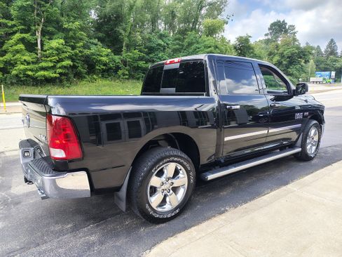 Certified 2017 RAM 1500 Big Horn AWD/4WD image 8
