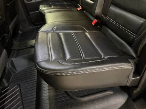 Used 2018 GMC Sierra 1500 Denali w/ Denali Ultimate Package AWD/4WD image 31