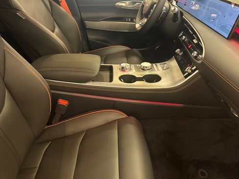 New 2026 Genesis GV70 2.5T Sport Prestige AWD/4WD image 16