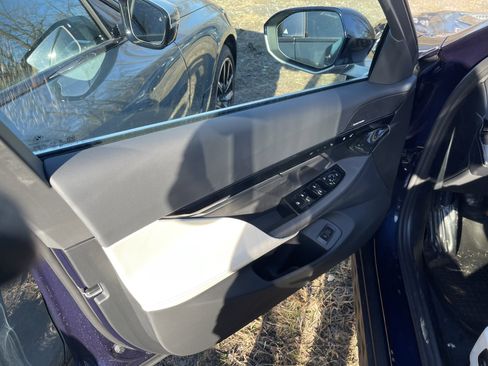 New 2026 BMW 530i xDrive w/ Premium Package image 6