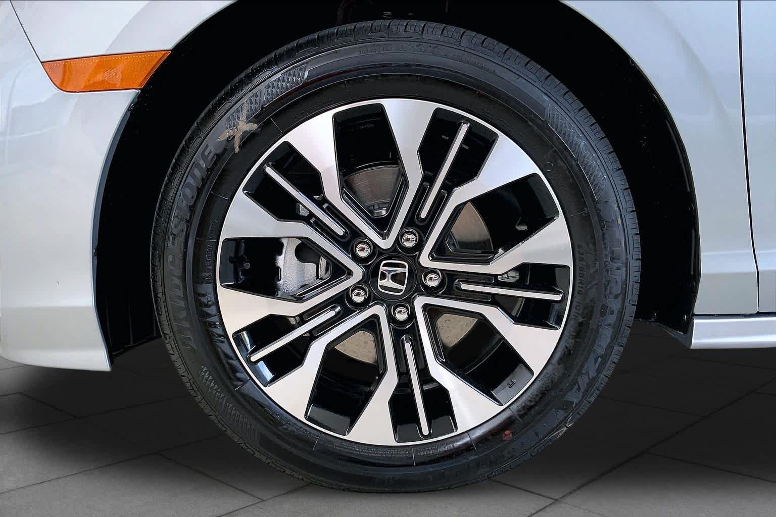 New 2026 Honda Odyssey Elite image 13