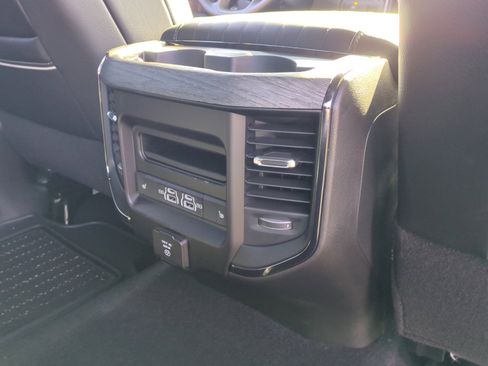 New 2026 RAM 2500 Limited image 32