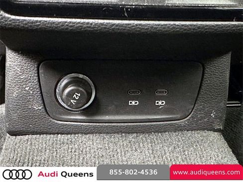 Used 2021 Audi Q3 2.0T Premium w/ Convenience Package image 14