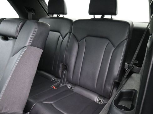 Used 2018 Audi Q7 2.0T Premium Plus w/ Premium Plus Package image 22