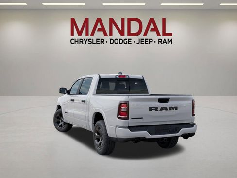 New 2026 RAM 1500 2WD Crew Cab image 3