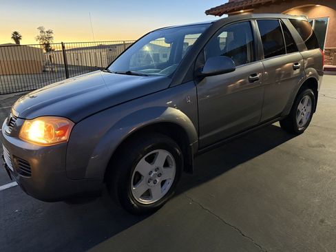 Used 2007 Saturn Vue 2WD V6 image 6