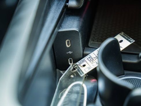 Certified 2025 Mercedes-Benz E 350 4MATIC Sedan image 24