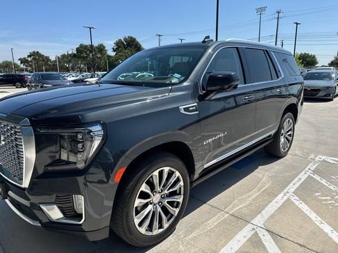 Used 2021 GMC Yukon Denali w/ Denali Premium Package RWD image 1
