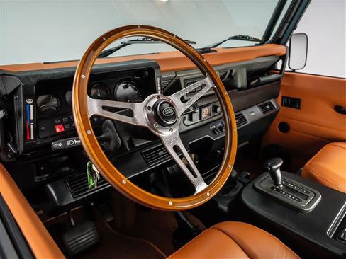 Used 1997 Land Rover Defender 90 AWD/4WD image 19