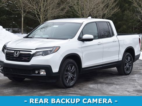 Used 2019 Honda Ridgeline Sport image 3