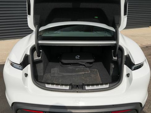 Certified 2026 Porsche Taycan AWD/4WD image 17