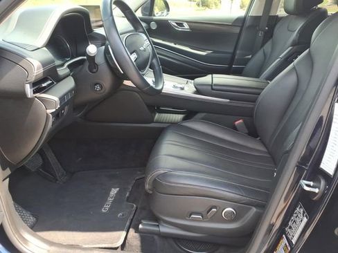 Used 2024 Genesis GV80 2.5T AWD/4WD image 16