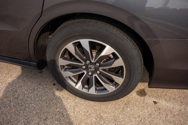 Used 2023 Honda Odyssey EX-L image 10