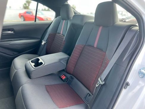 Certified 2025 Toyota Corolla SE w/ Convenience Package FWD image 15