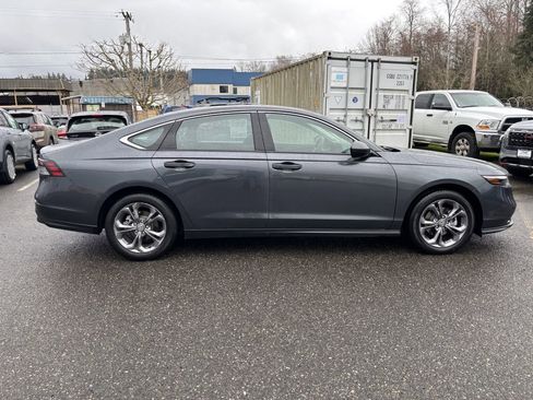 Used 2024 Honda Accord EX image 9