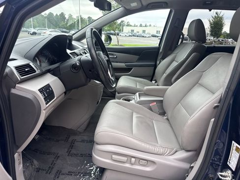 Used 2016 Honda Odyssey Touring image 12