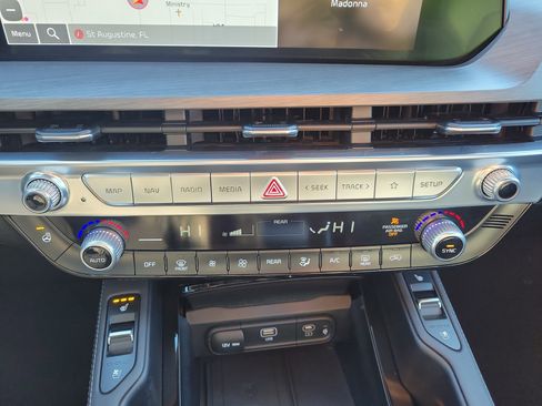 Certified 2023 Kia Telluride SX Prestige X-Pro image 35