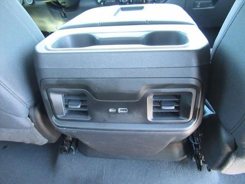 Used 2022 Chevrolet Silverado 1500 RST image 13