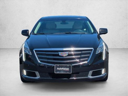 Used 2019 Cadillac XTS Luxury FWD image 2