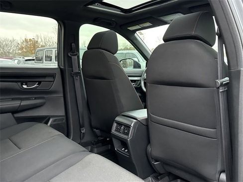 Used 2023 Honda CR-V Sport image 17