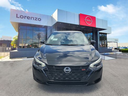 New 2025 Nissan Sentra SR w/ Midnight Edition image 2