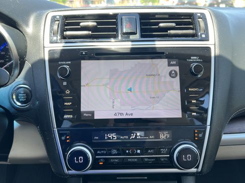 Used 2018 Subaru Outback 3.6R Limited AWD/4WD image 26