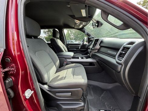 Used 2019 RAM 1500 Big Horn AWD/4WD image 35