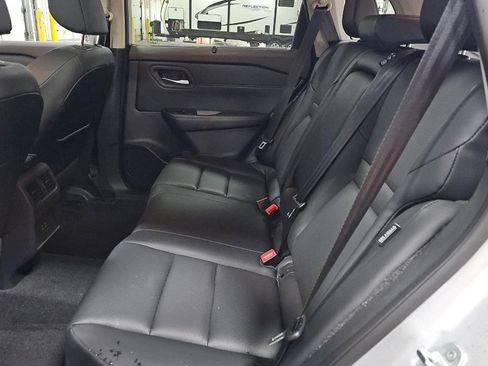 Used 2023 Nissan Rogue SV w/ SV Premium Package image 21