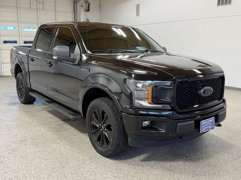 Used 2020 Ford F150 XLT w/ Equipment Group 302A Luxury AWD/4WD image 6