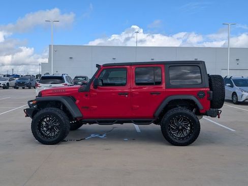 Used 2022 Jeep Wrangler Unlimited Sport AWD/4WD image 3