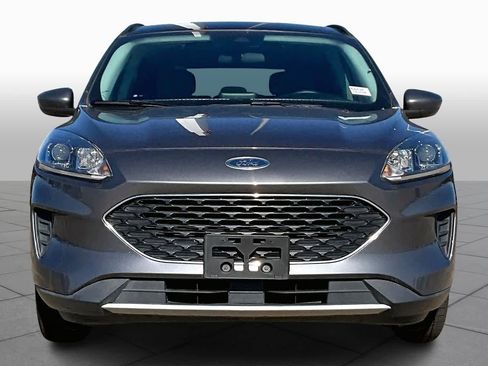 Used 2021 Ford Escape SE image 4