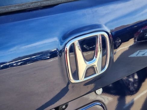 Used 2019 Honda Pilot Elite image 12