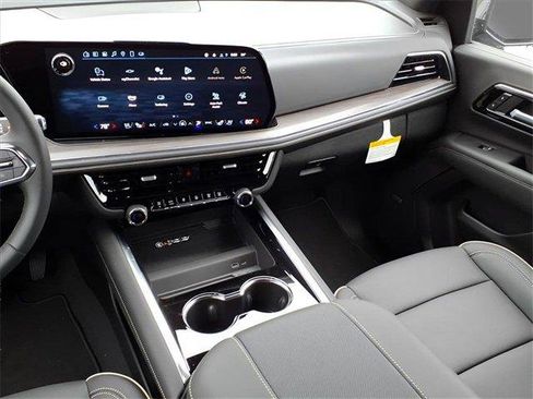 New 2025 Chevrolet Tahoe Premier image 25