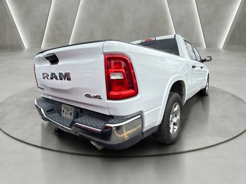 Used 2025 RAM 1500 Big Horn AWD/4WD image 2