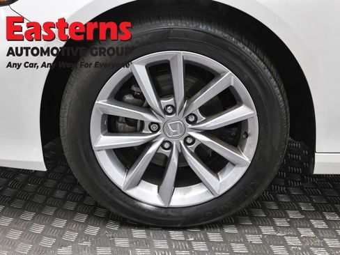 Used 2022 Honda Accord LX image 31