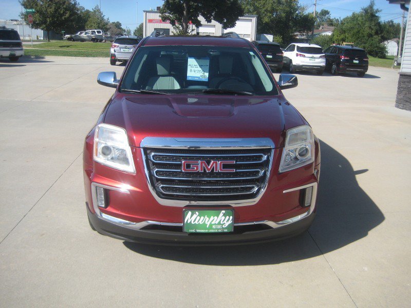 Used 2017 GMC Terrain SLT AWD/4WD image 2