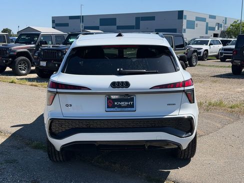 New 2026 Audi Q3 quattro 2.0T AWD/4WD image 9