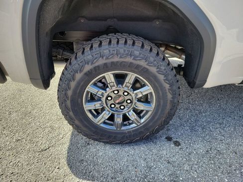 New 2026 GMC Sierra 1500 AT4X AWD/4WD image 5