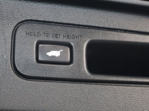 Used 2023 Honda Pilot Elite image 53