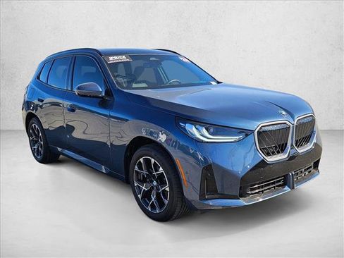 Used 2026 BMW X3 xDrive30 w/ M Sport Package AWD/4WD image 3