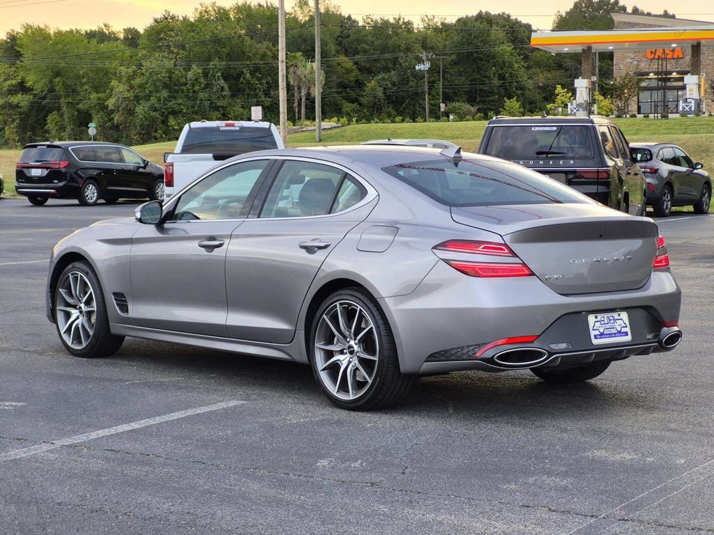 Used 2026 Genesis G70 2.5T RWD image 5