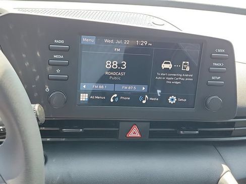 New 2026 Hyundai Elantra SEL Sport FWD image 11
