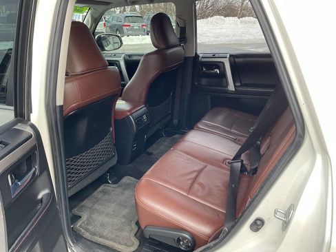 Used 2016 Toyota 4Runner Limited image 31