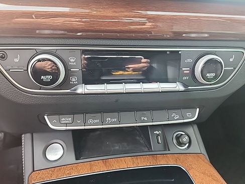 Used 2022 Audi Q5 2.0T Premium Plus w/ Premium Plus Package image 17