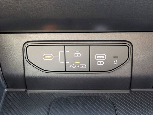 New 2026 Kia Sportage SX image 18