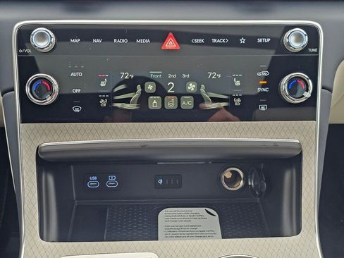 New 2026 Genesis GV80 3.5T Prestige image 16