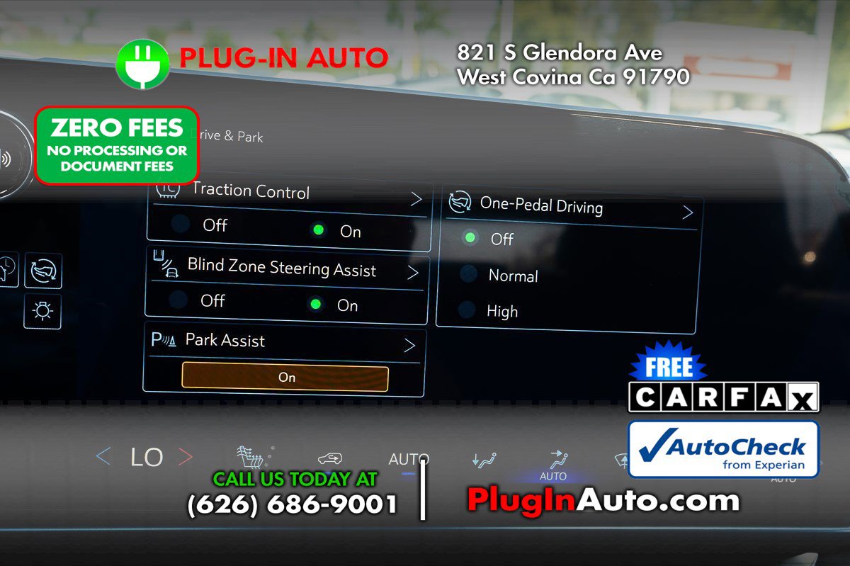 Used 2024 Chevrolet Equinox EV LT w/ LPO, Blackout Package FWD image 37