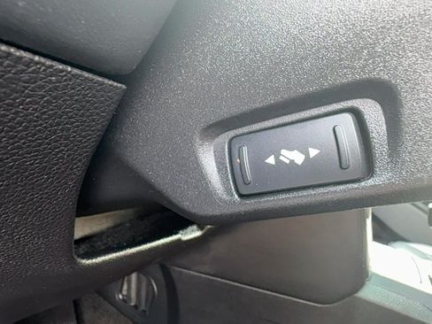 Used 2016 Ford Explorer Platinum AWD/4WD image 38
