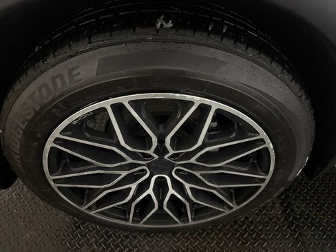 Used 2024 Nissan Murano Platinum w/ Cargo Package image 16